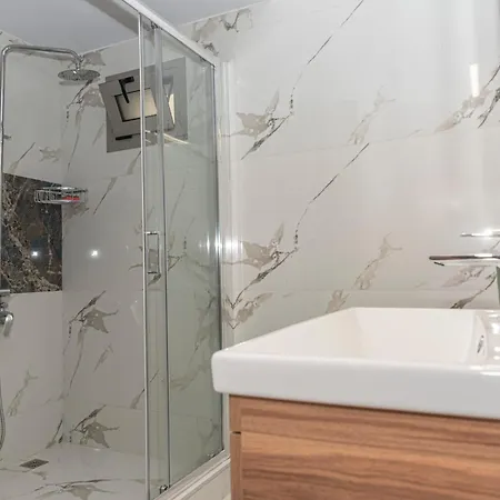 公寓 Nikisapartments Kalamata *