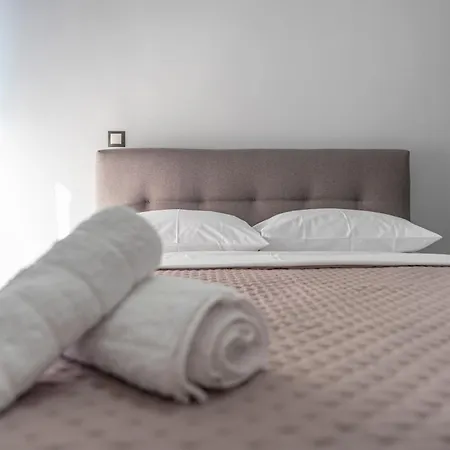 公寓 Nikisapartments Kalamata *